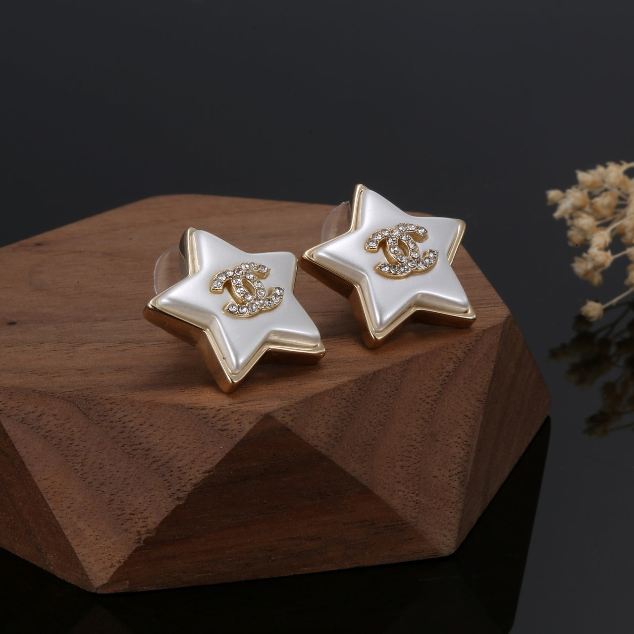 18K Chanel Star Pearl Earrings