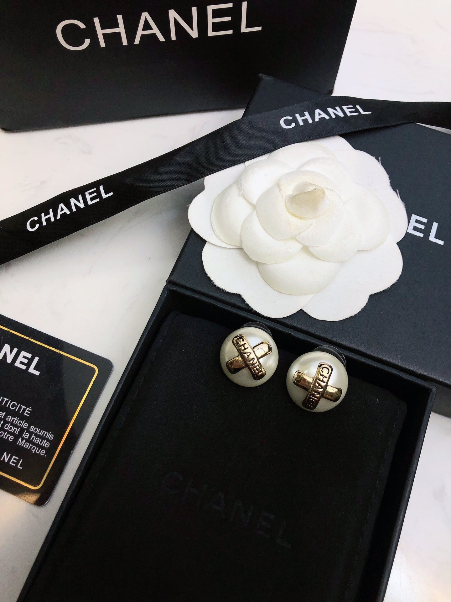18K Chanel Pearl Earrings
