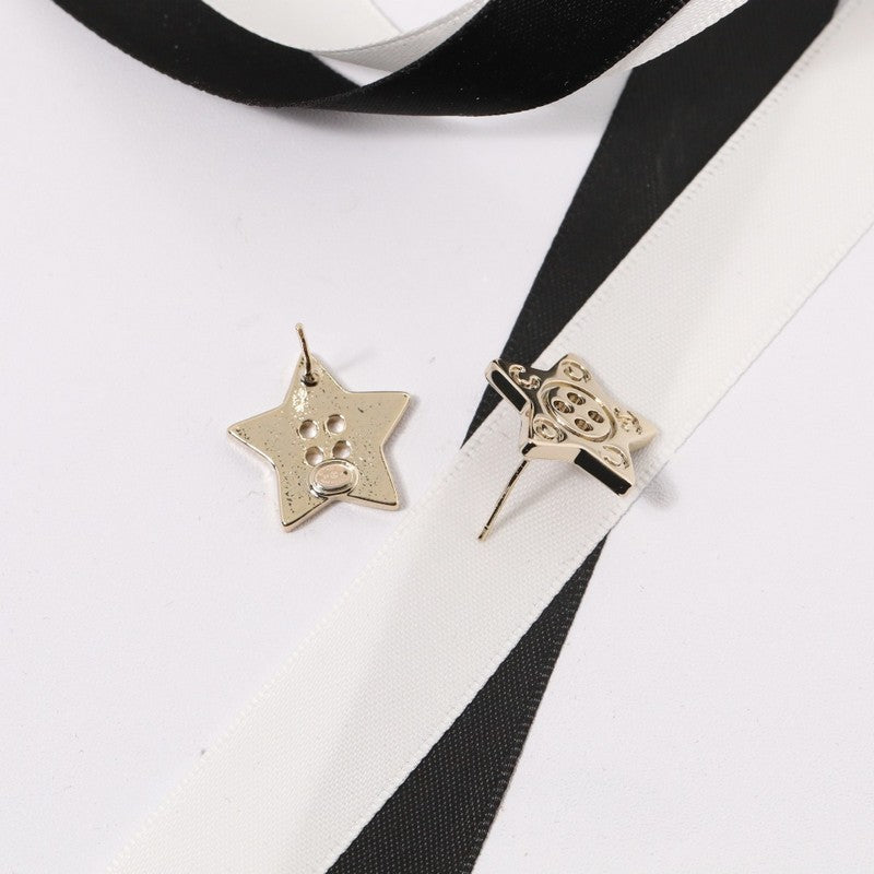 18K Chanel Star Gold Earrings