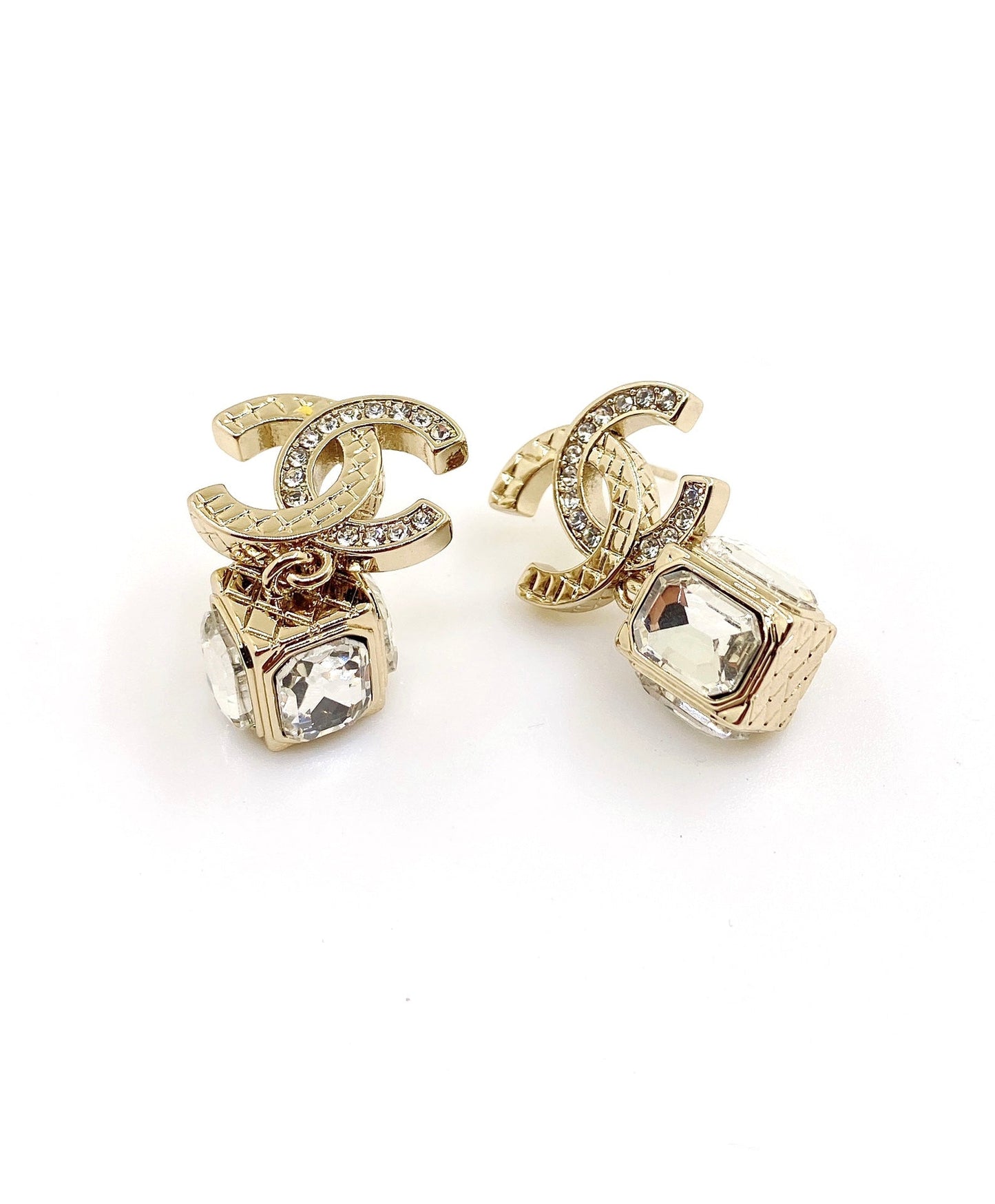 18K Chanel Square Crystal Pendant Earrings