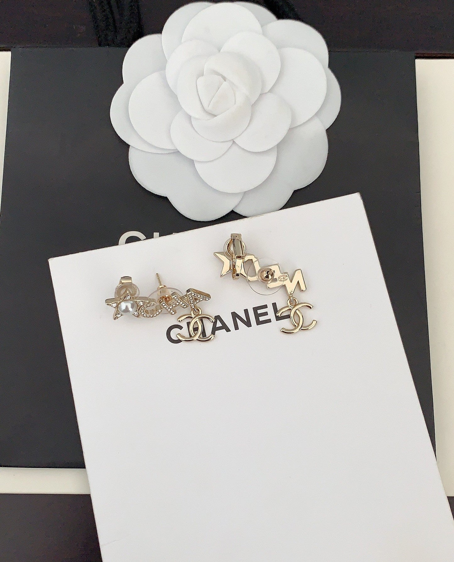 18K Chanel Script Diamonds Earrings