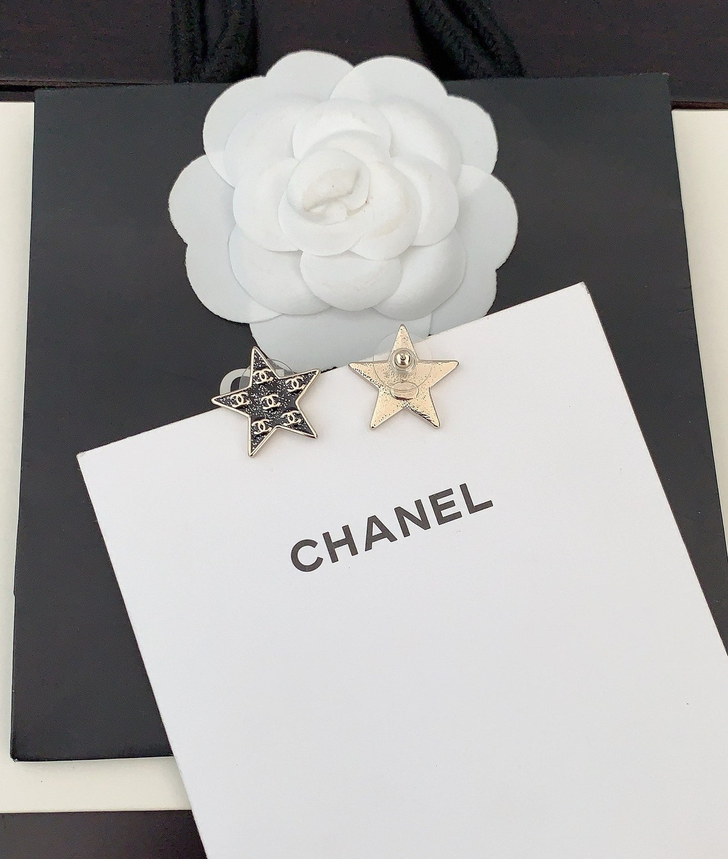 18K Chanel Star Earrings