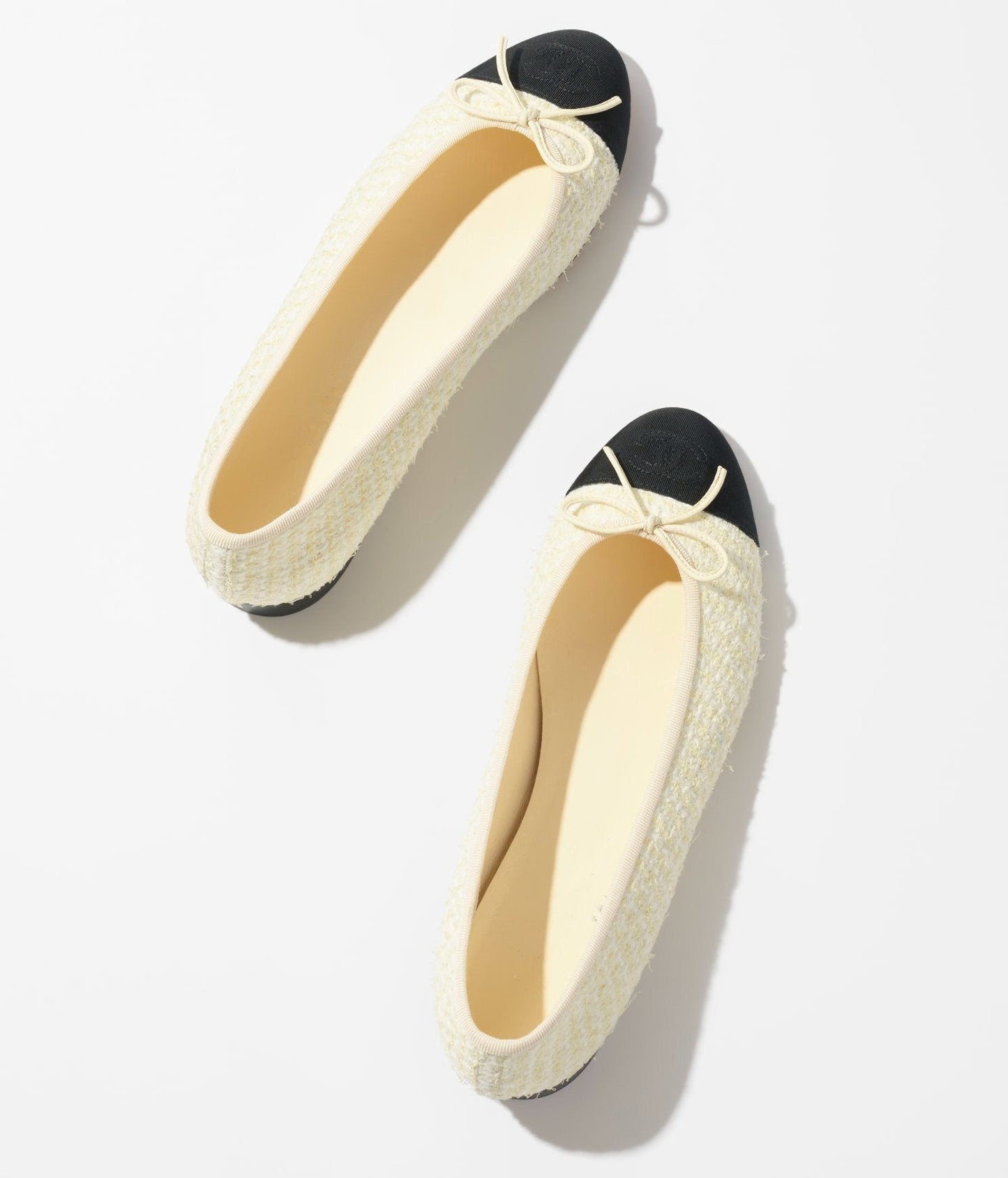 CHANEL BALLET FLATS LIGHT YELLOW BLACK TWEED
