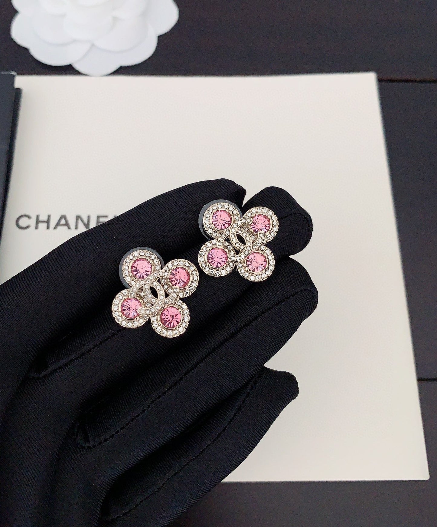 18K  Chanel Pink Diamonds Earrings