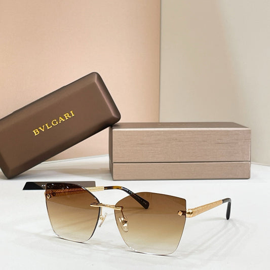 Bvlgari BV 40083U Sunglasses