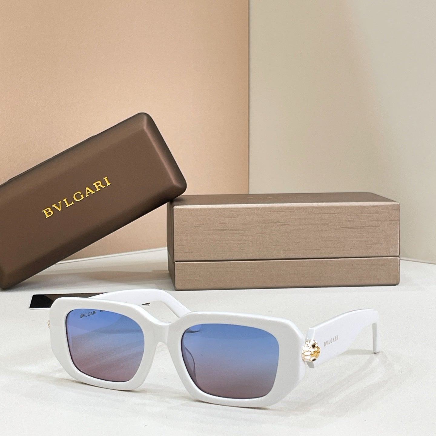 Bvlgari BV 40067I Sunglasses