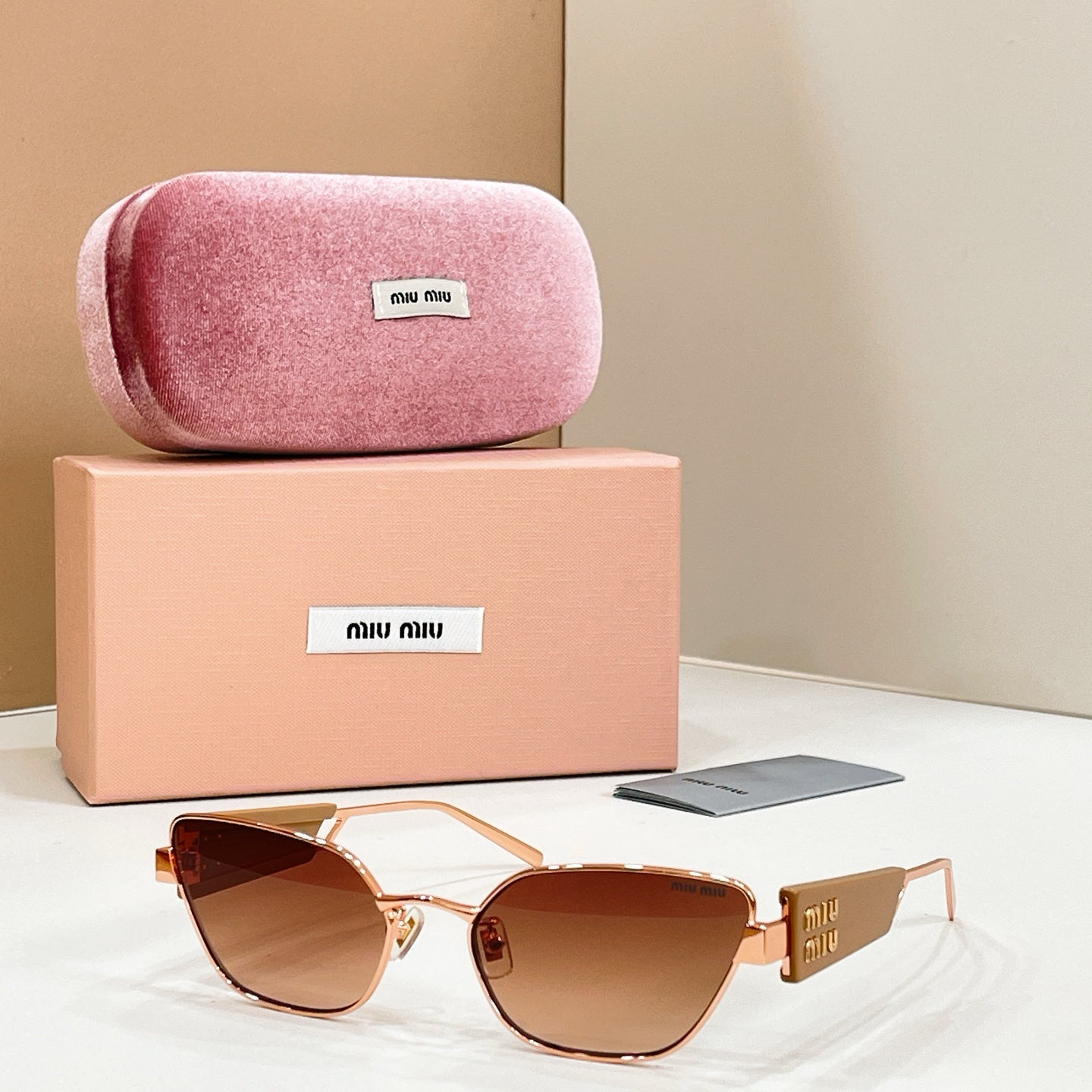 Miu Miu SMU 65WS Sunglasses