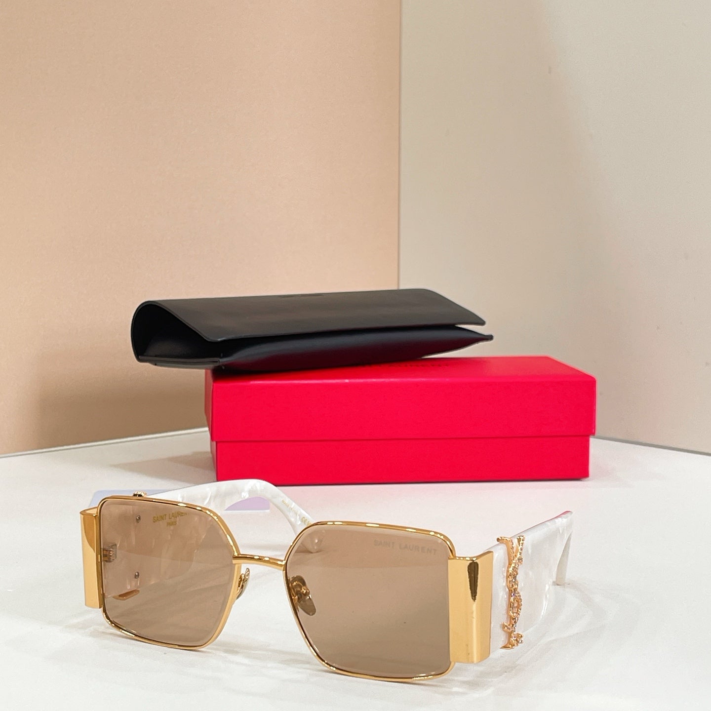 Saint Laurent SL M1718L Sunglasses