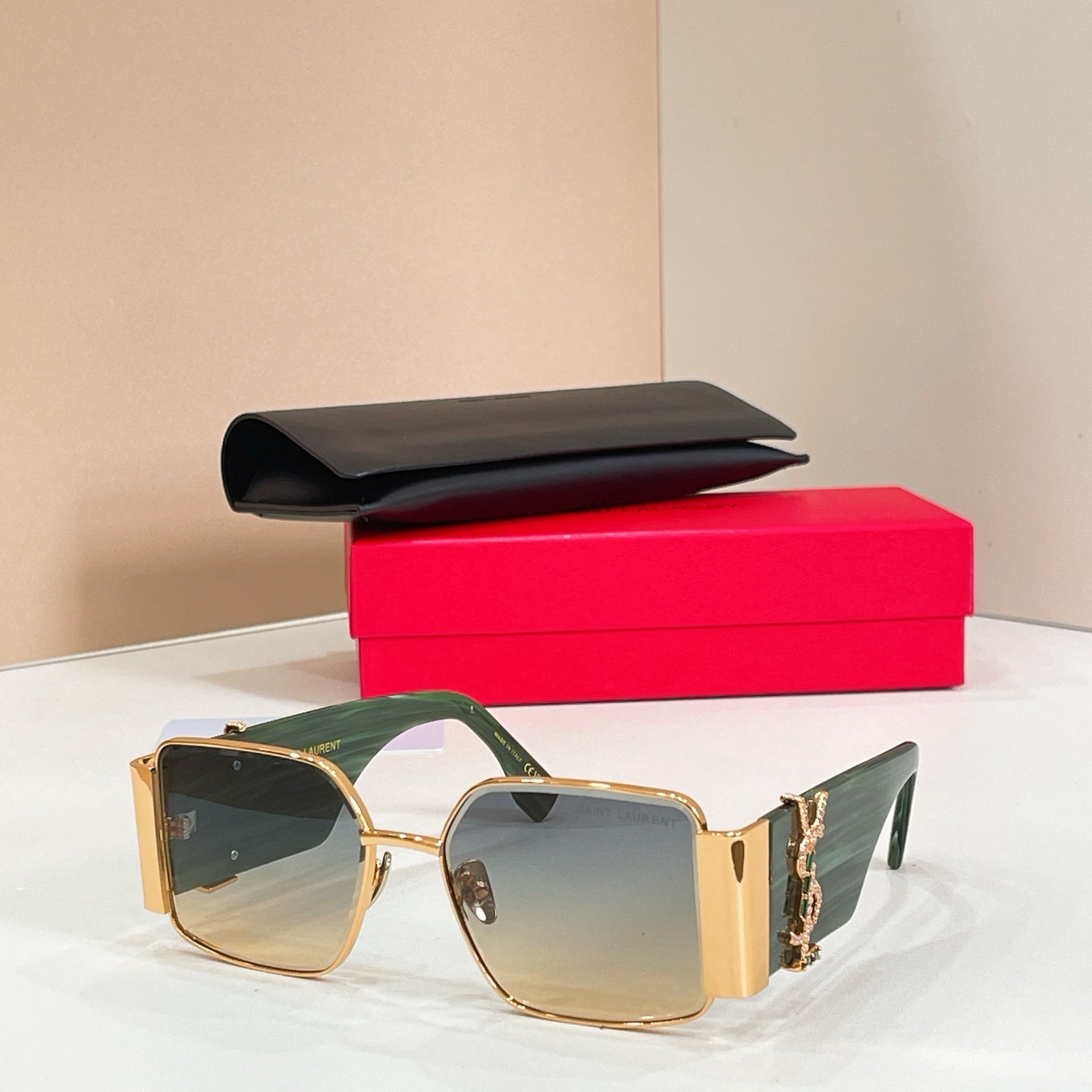 Saint Laurent SL M1718L Sunglasses