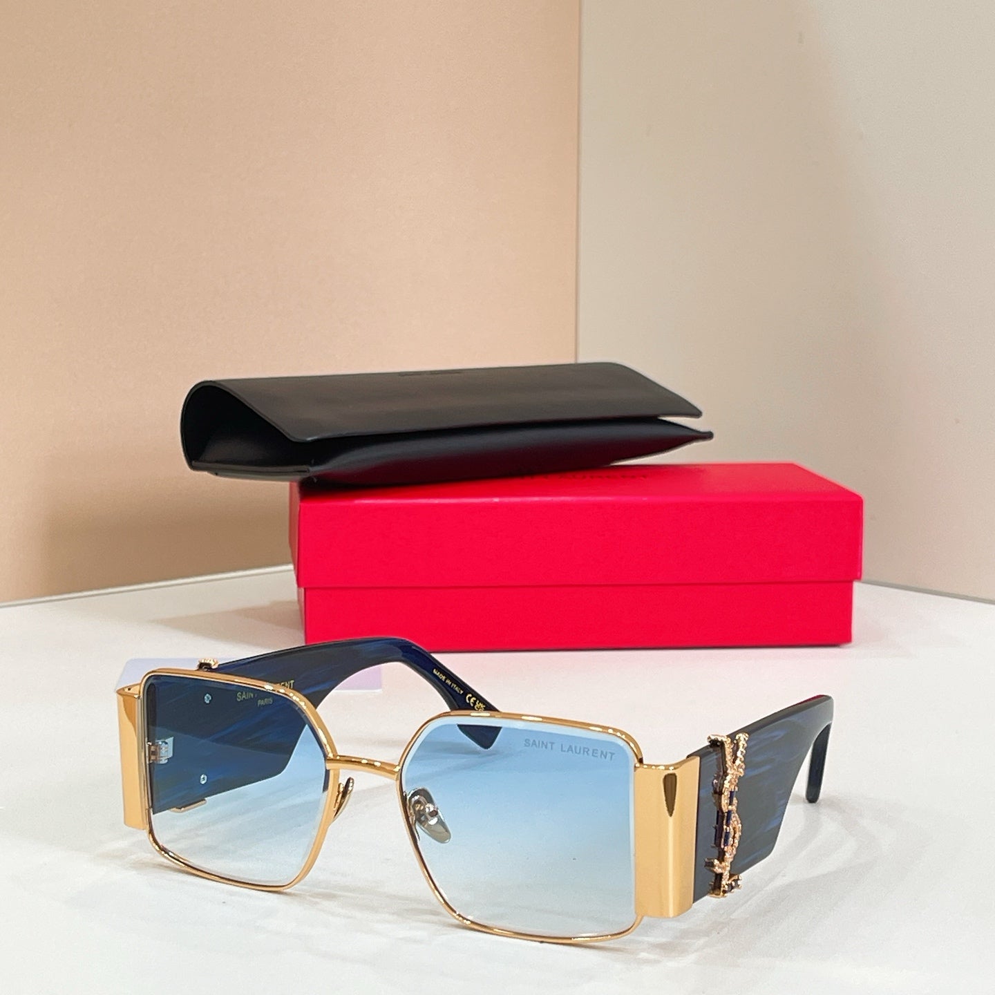 Saint Laurent SL M1718L Sunglasses