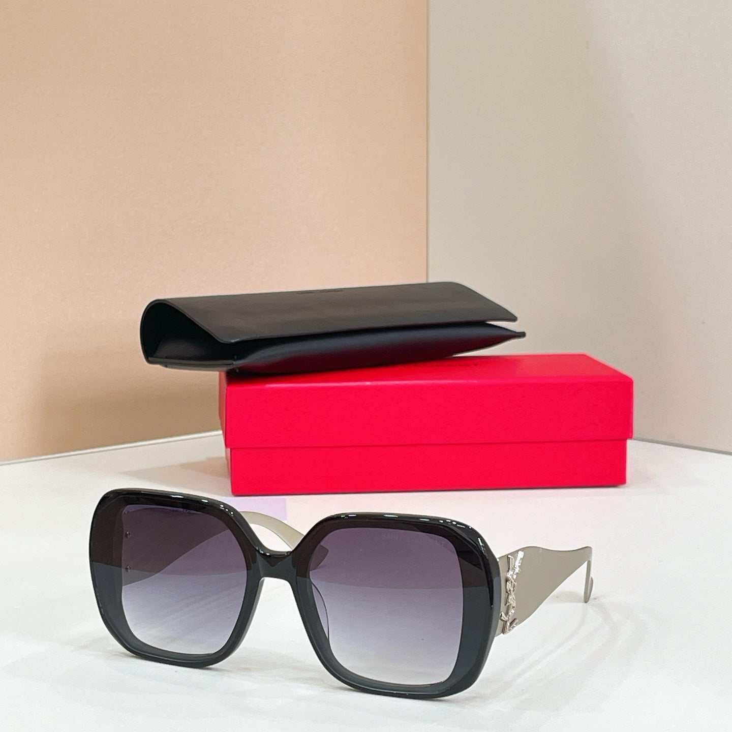 Saint Laurent SL M1722L Sunglasses