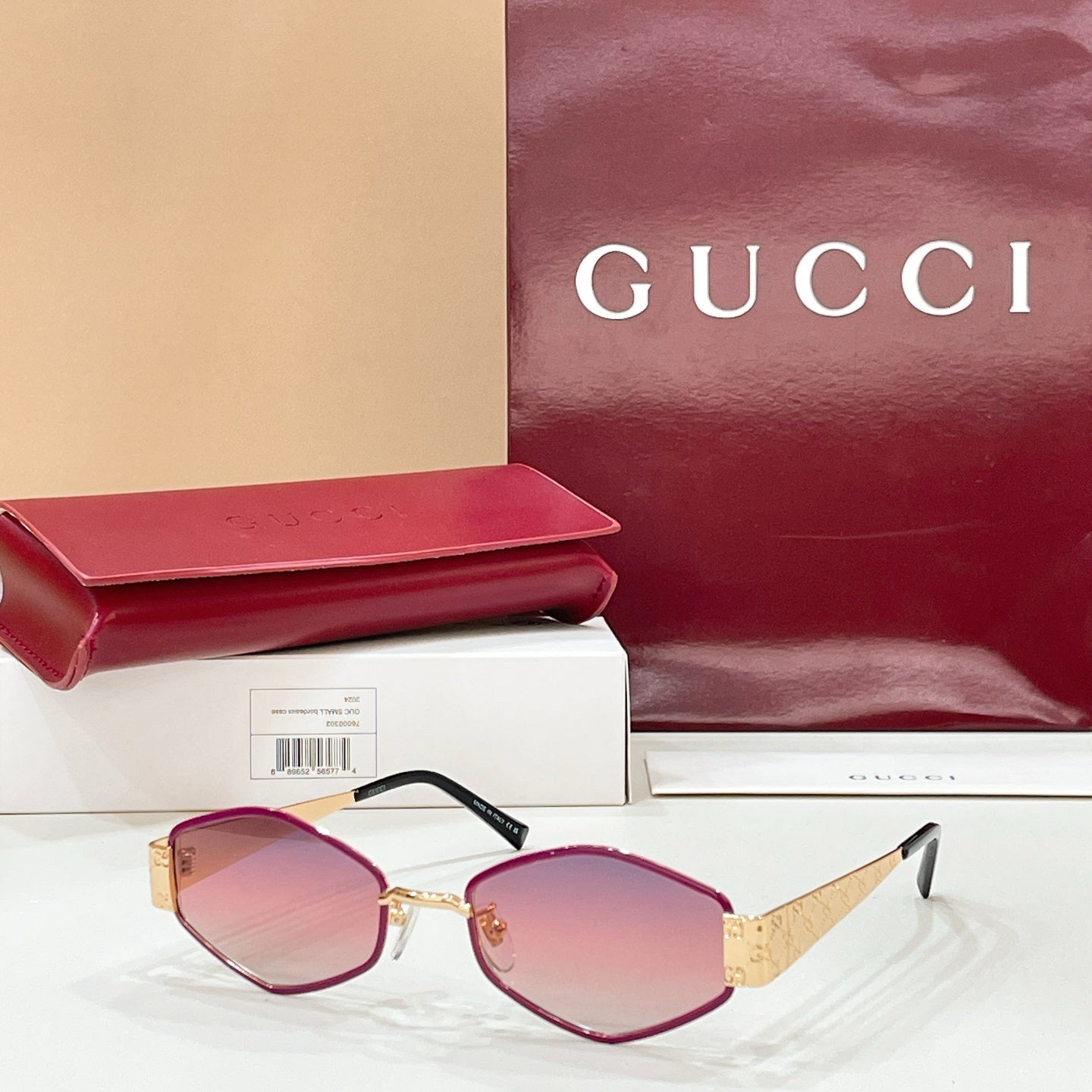 Gucci GG2032SK Sunglasses