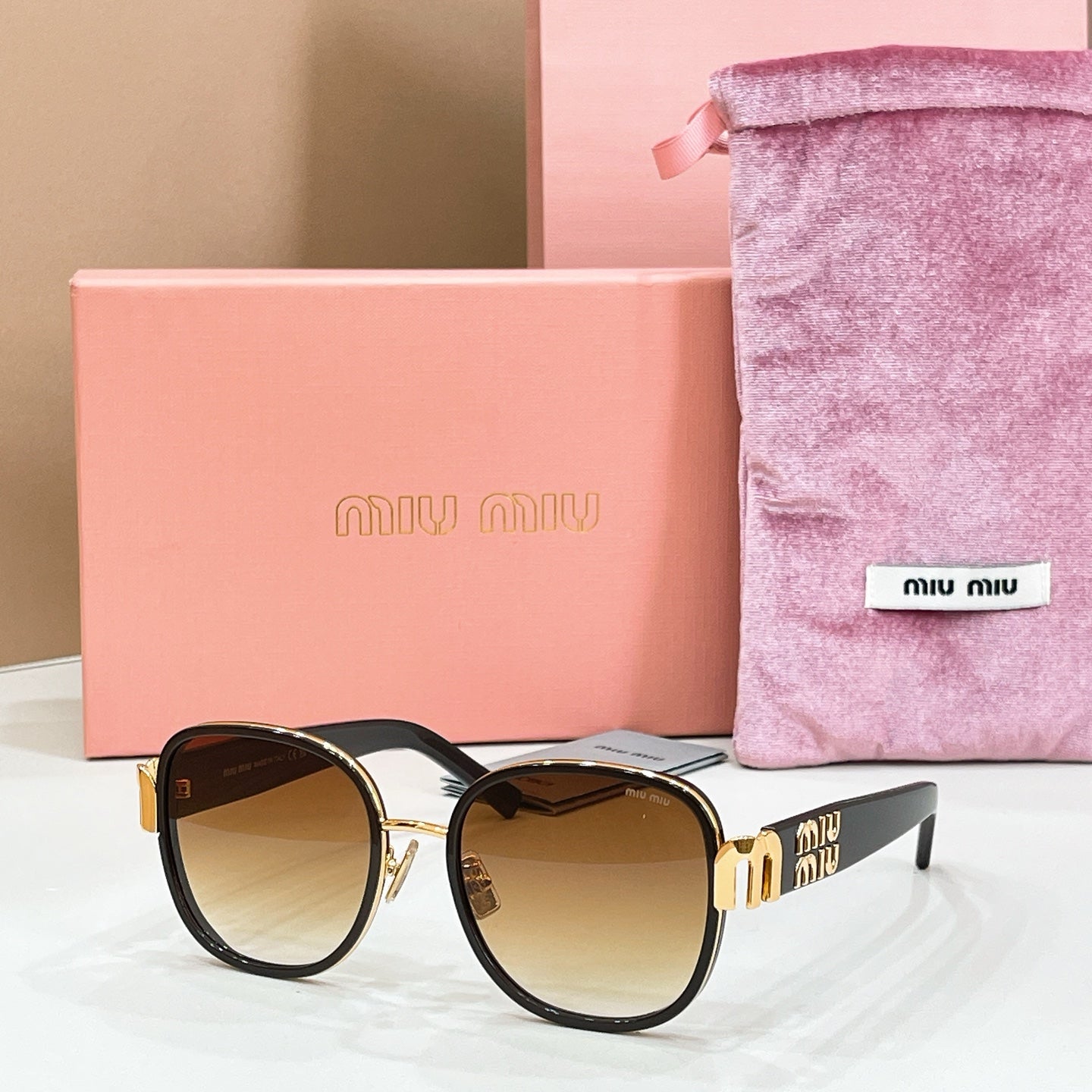 Miu Miu SMU 56WS Sunglasses