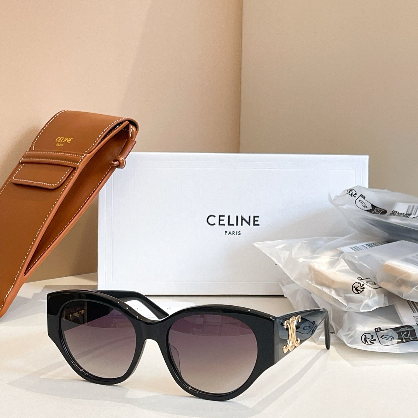 Celine CL40328U Sunglasses