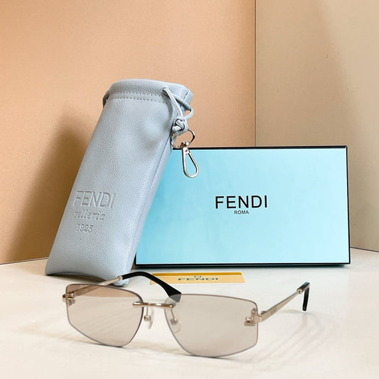 Fendi FE5116US Sunglasses