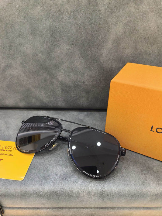 Louis Vuitton Z2636U Sunglasses