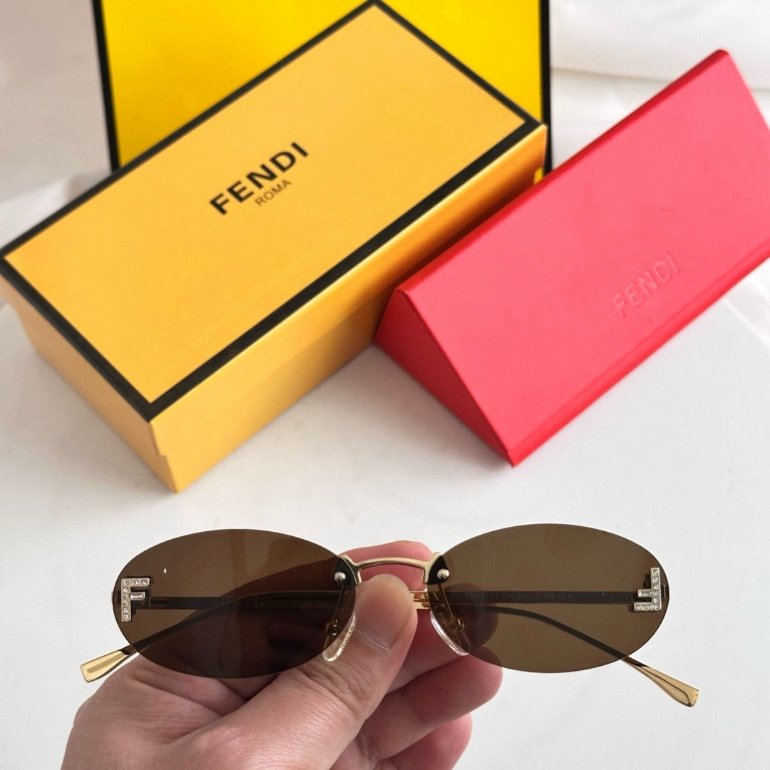 Fendi FE4075US Sunglasses