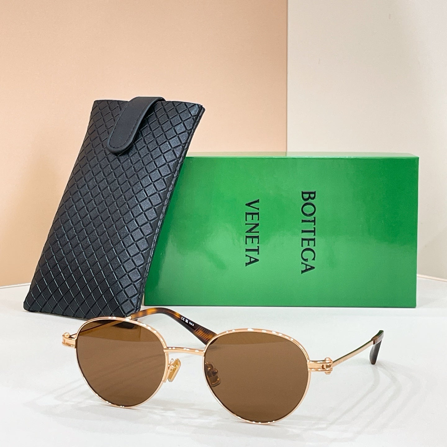 Bottega Veneta BV1382S Sunglasses