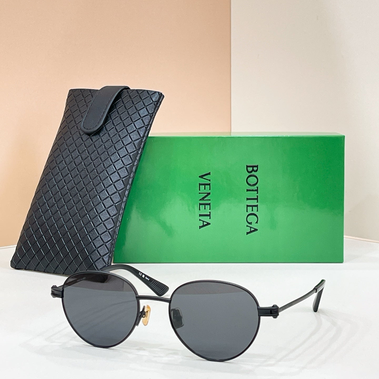 Bottega Veneta BV1382S Sunglasses