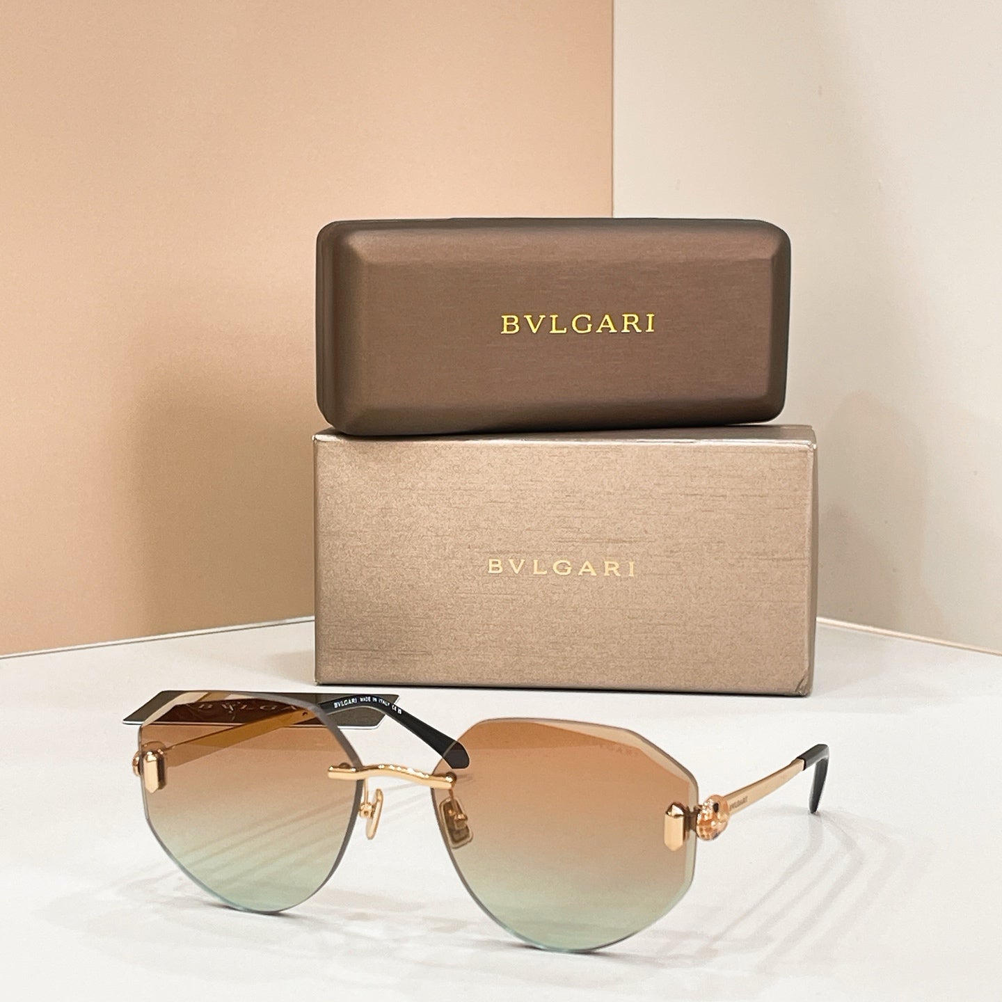 Bvlgari BV40059U Sunglasses