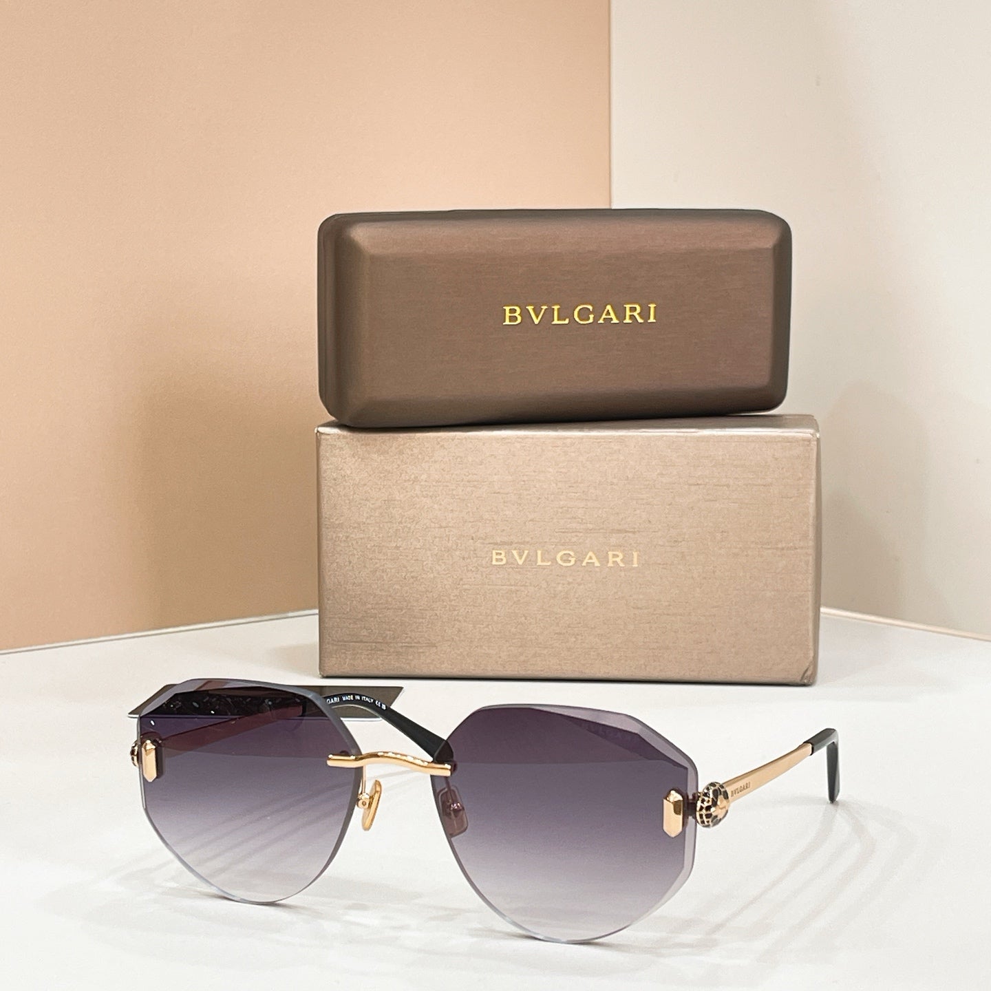 Bvlgari BV40059U Sunglasses